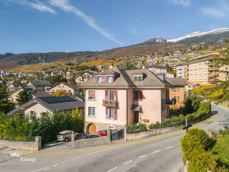 Appartement 8 pièces à Borzuat — 13