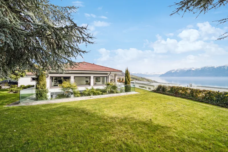 House / Villa 9 rooms in Lutry — 2