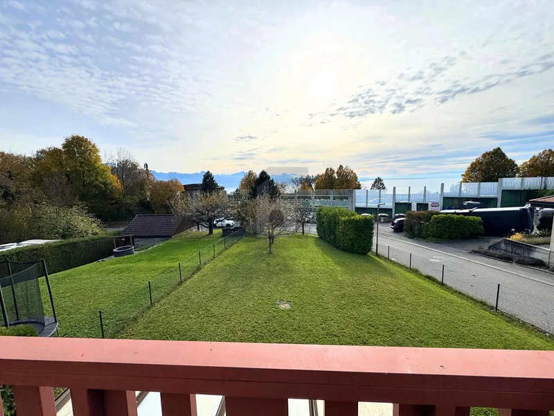House / Villa 5.5 rooms in Belmont-sur-Lausanne