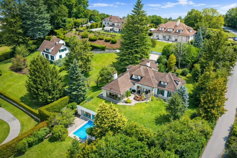 Maison / Villa 10 pièces à quartier du Château