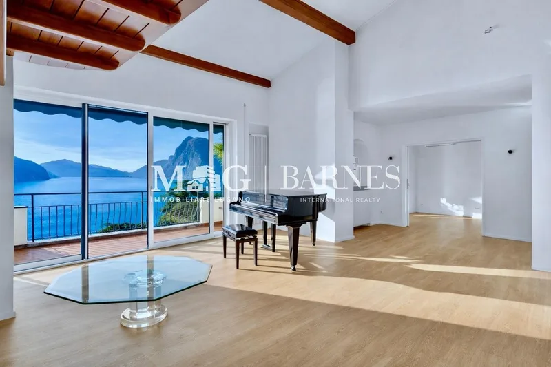 Maison / Villa à Castagnola — 2