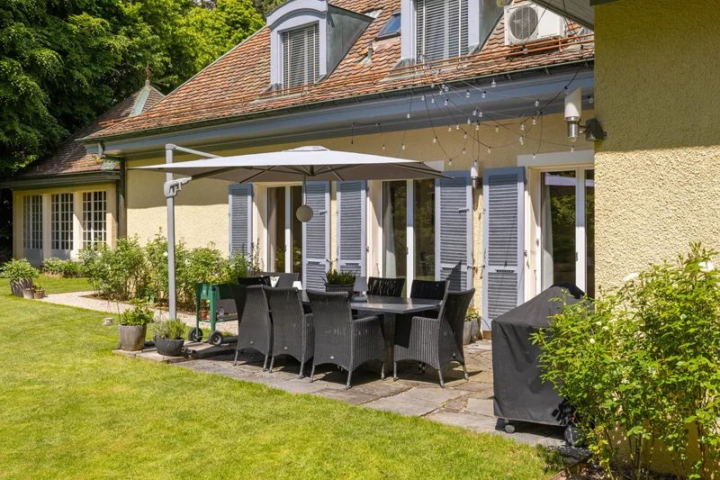 House / Villa 8.5 rooms in Château de Vennes — 3