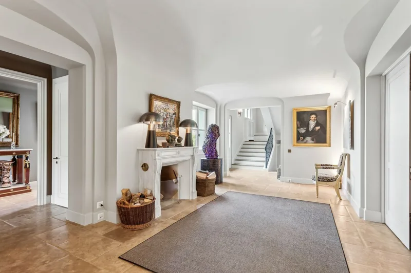 House / Villa 20.5 rooms in Savigny — 13