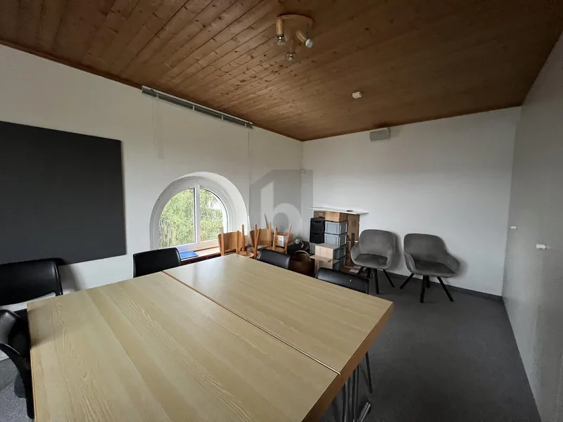 Gewerbe 5.5 Zimmer in Wetzikon — photo 2