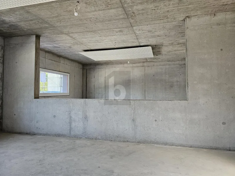 Gewerbe 4 Zimmer in Industriegebiet — photo 3