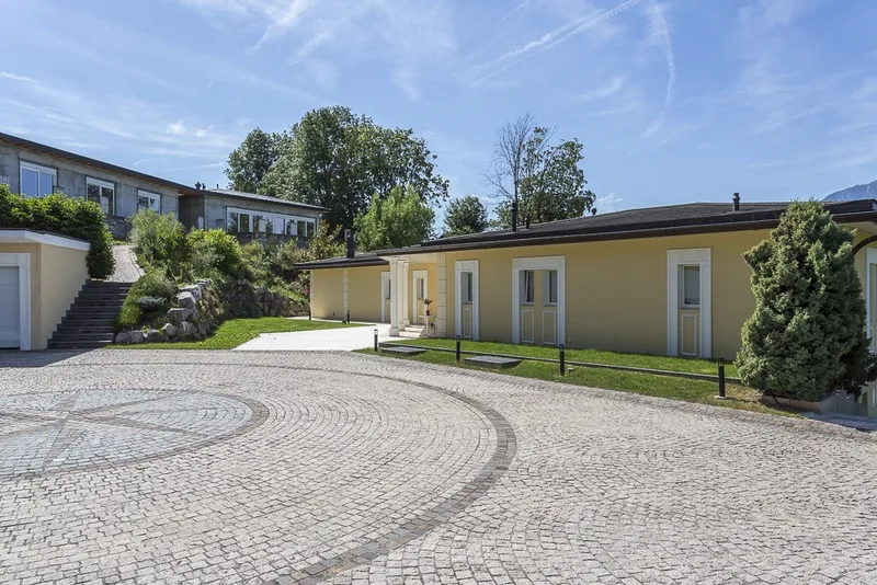 Maison / Villa 9.5 pièces à Riviera — 9