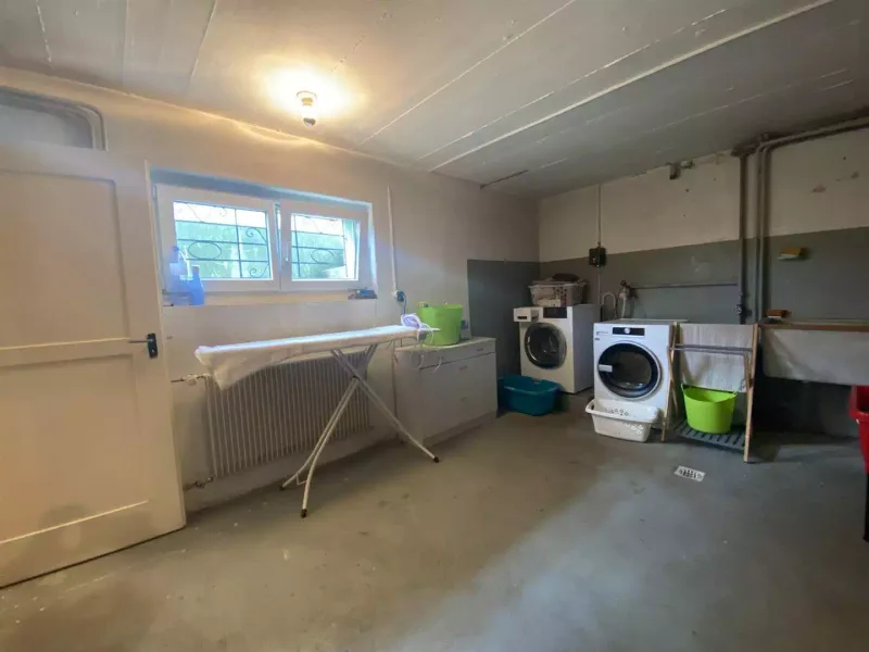 Maison / Villa à Courgenay — photo 18