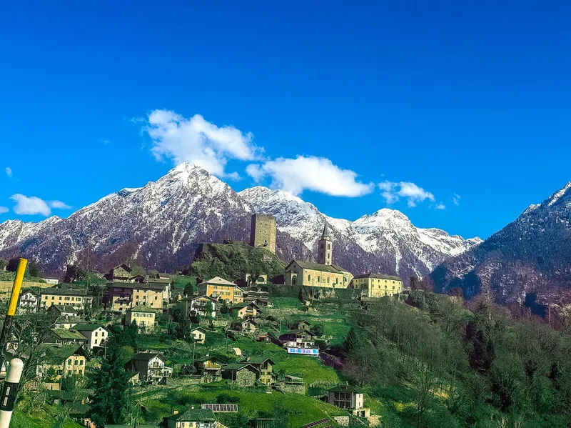 House / Villa 3 rooms in Santa Maria in Calanca — 2