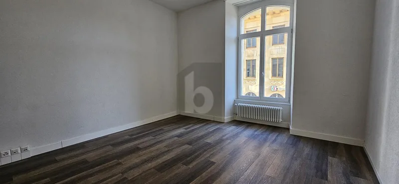 Commercial 3.5 rooms in Stadtzentrum — photo 4