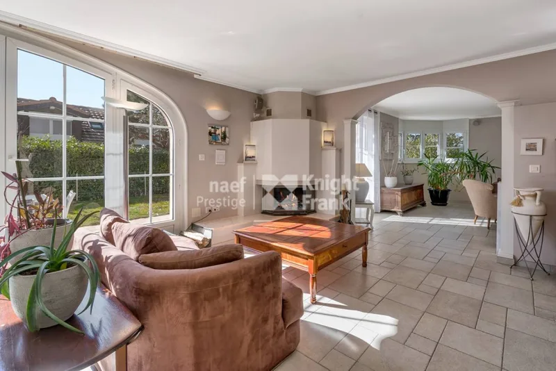 Maison / Villa 7.5 pièces à Brent — 4