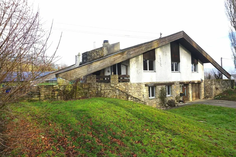 House / Villa 5.5 rooms in Courrendlin — 2