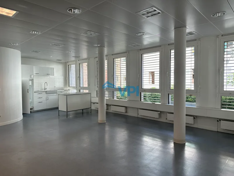 Gewerbe in Nyon — 3