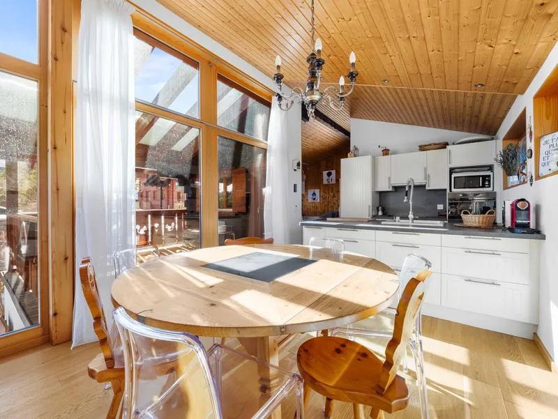 Maison / Villa 4.5 pièces à Gruyères — photo 2