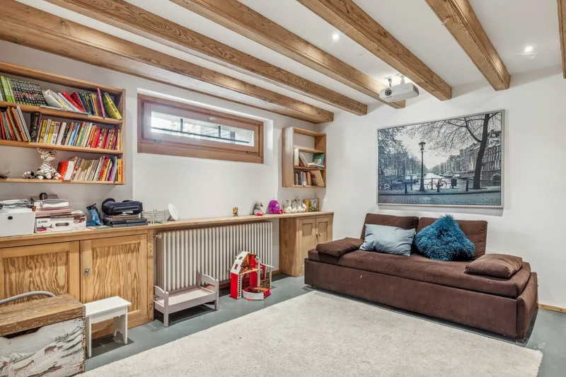 Maison / Villa 9.5 pièces à Chesières — 31