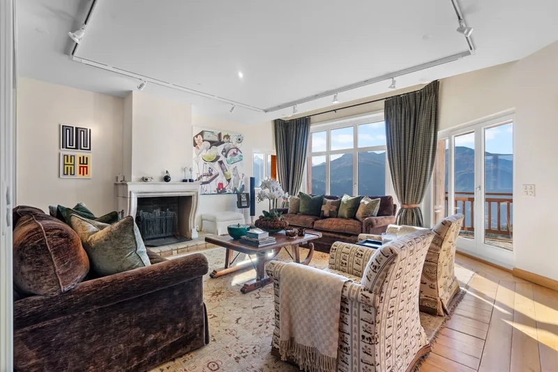 House / Villa 9.5 rooms in Crans-Montana — 2