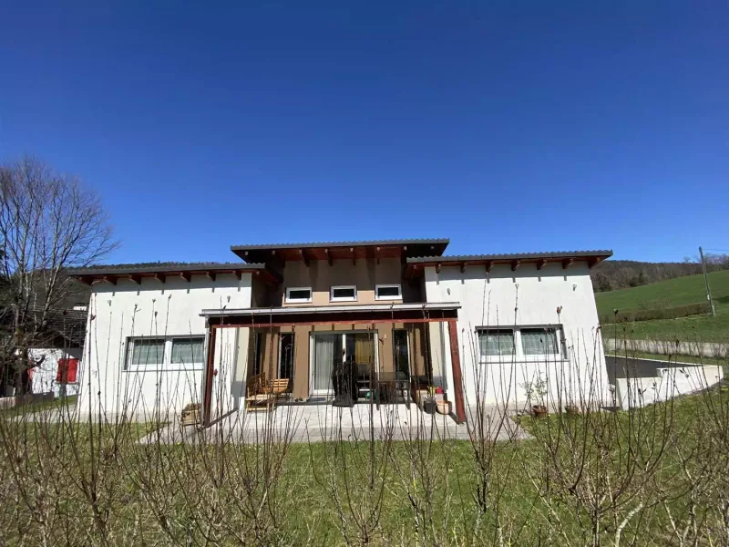 Haus / Villa in Val Terbi