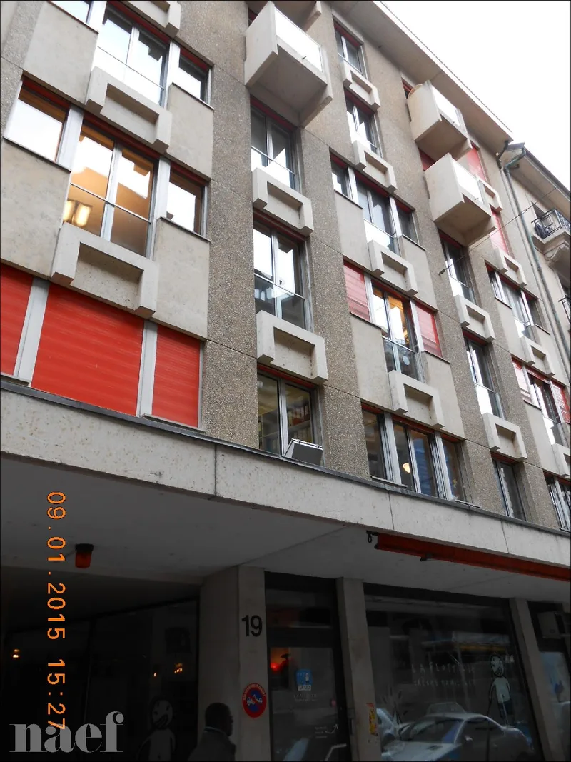 Parking in Eaux-Vives — 2