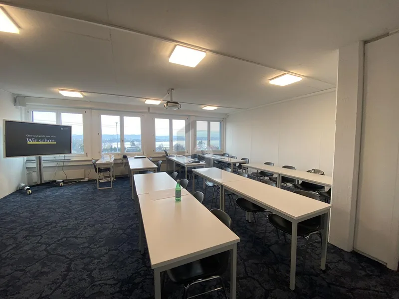 Commercial 1 rooms in Freienbach — 3