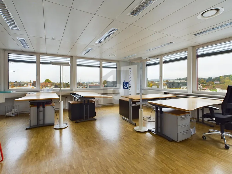 Gewerbe 12 Zimmer in Urtenen-Schönbühl — photo 2