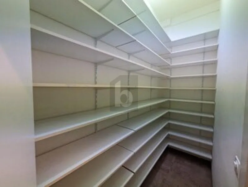Commercial 4.5 rooms in Stadtzentrum — photo 5