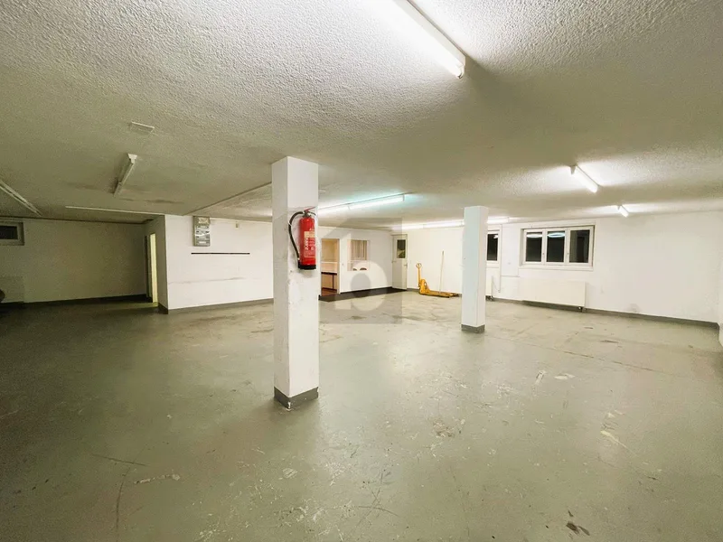 Gewerbe 3 Zimmer in Fahrwangen — photo 2