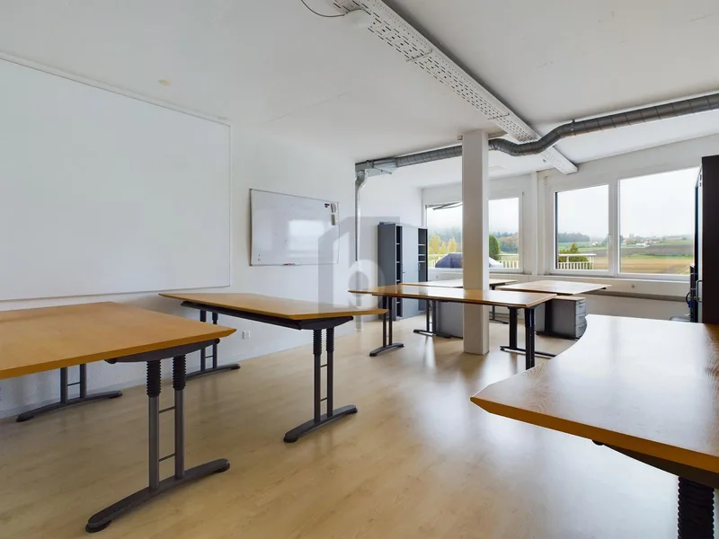 Gewerbe 12 Zimmer in Urtenen-Schönbühl — photo 4