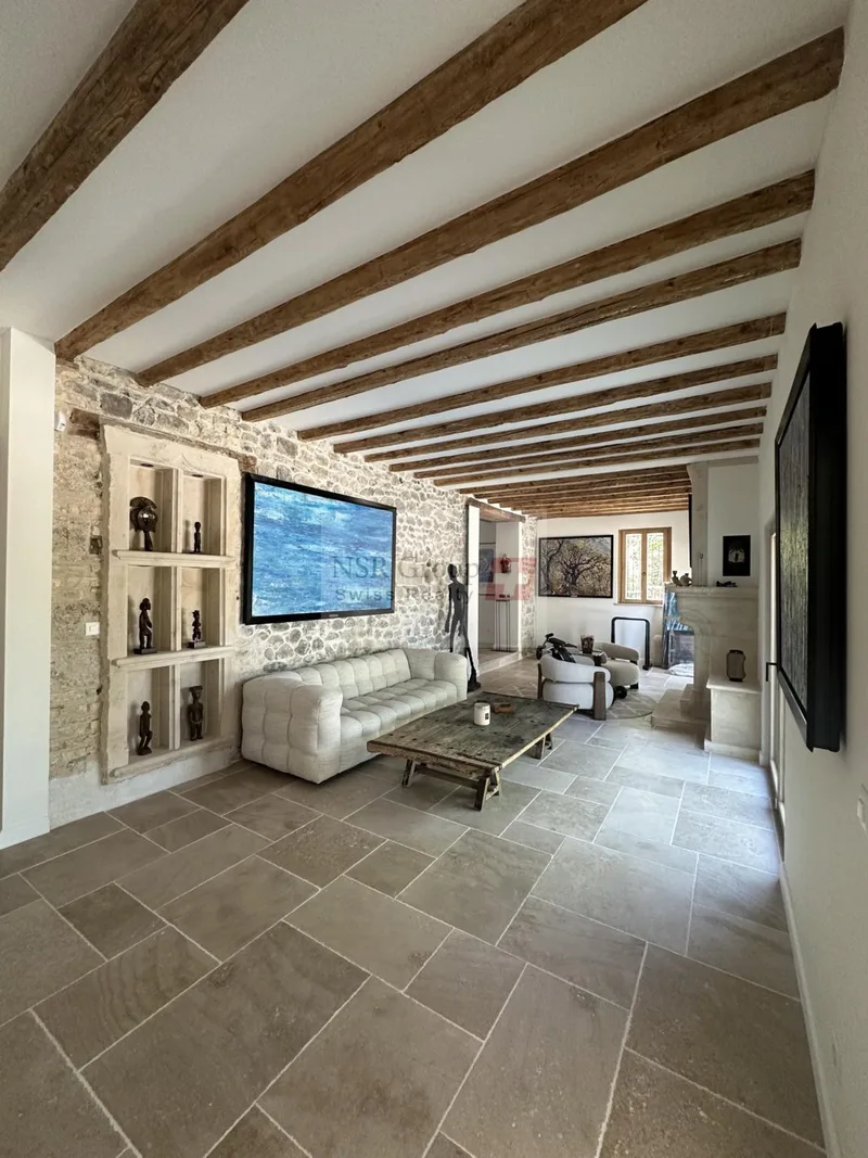 House / Villa 10 rooms in hameau de l'Avenir — photo 2