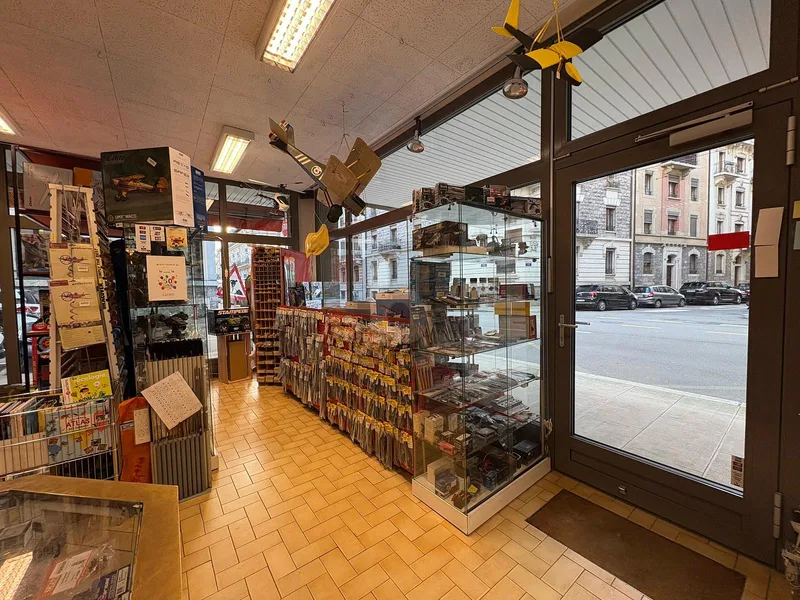 Commercial 1 rooms in Eaux Vives — 2
