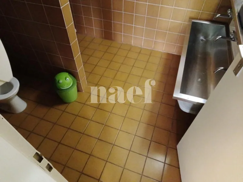 Commercial in Genève — 6