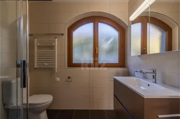 House / Villa 5.5 rooms in Coméraz — 8