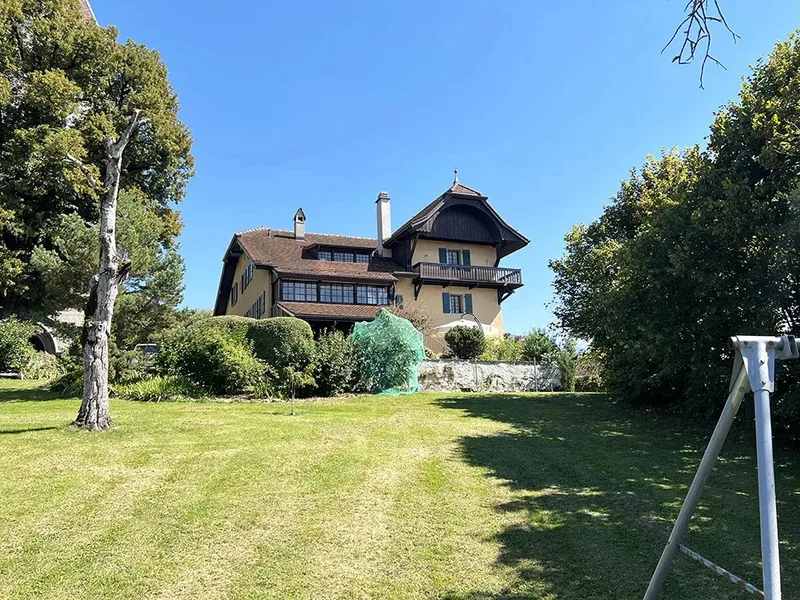 Maison / Villa 12 pièces à Blonay - Saint-Légier