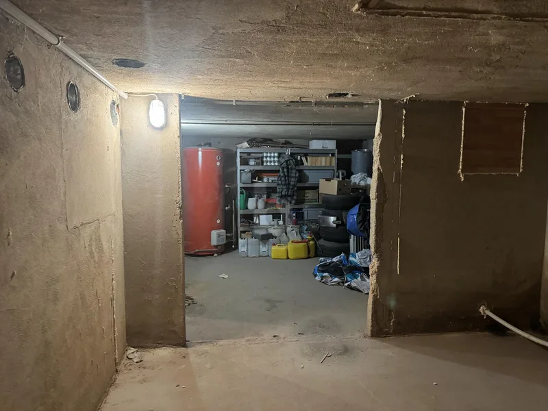 Gewerbe 1 Zimmer in Sâles — photo 3