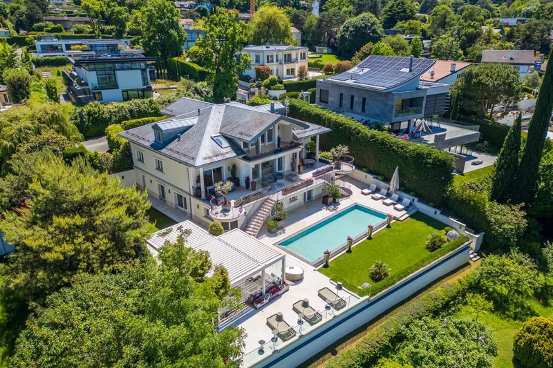 Maison / Villa à Cologny — 2