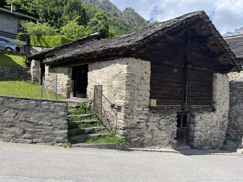 Maison / Villa 3.5 pièces à Soazza — photo 2