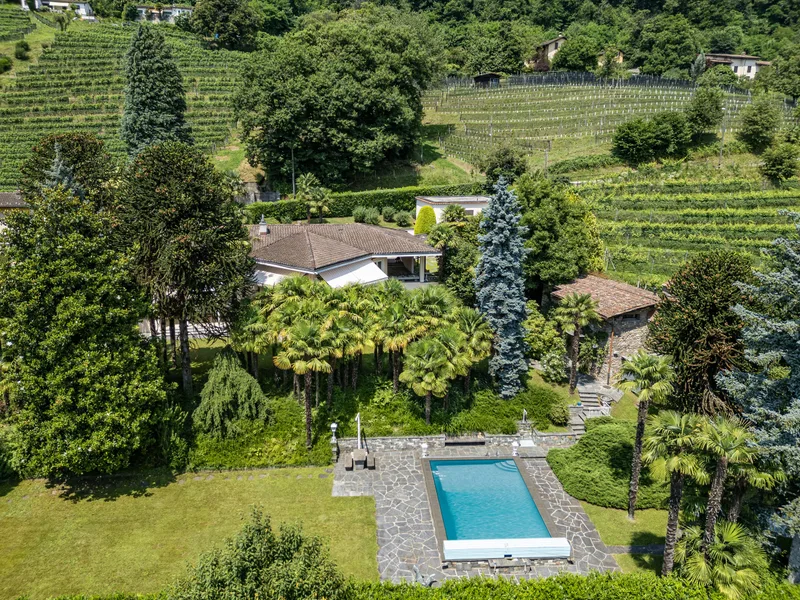 Maison / Villa 14 pièces à Agno