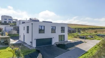 House / Villa 5.5 rooms in Estavayer — 11