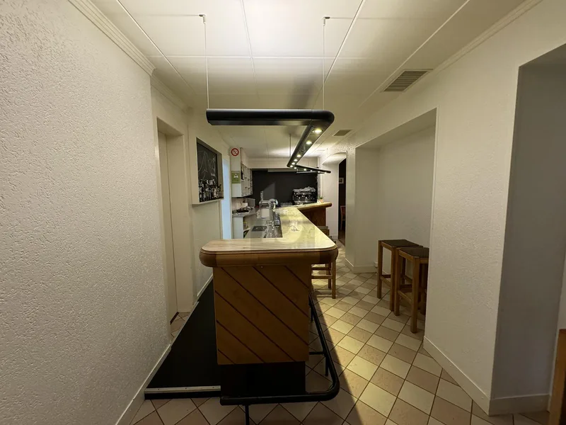 Commercial in Stadtzentrum — photo 4