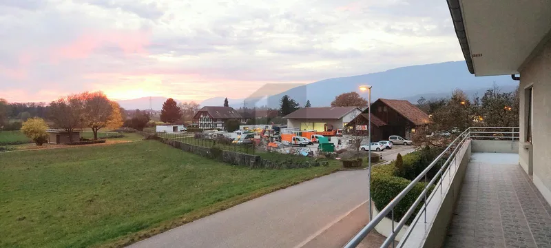 Apartment 7 rooms in Gampelen