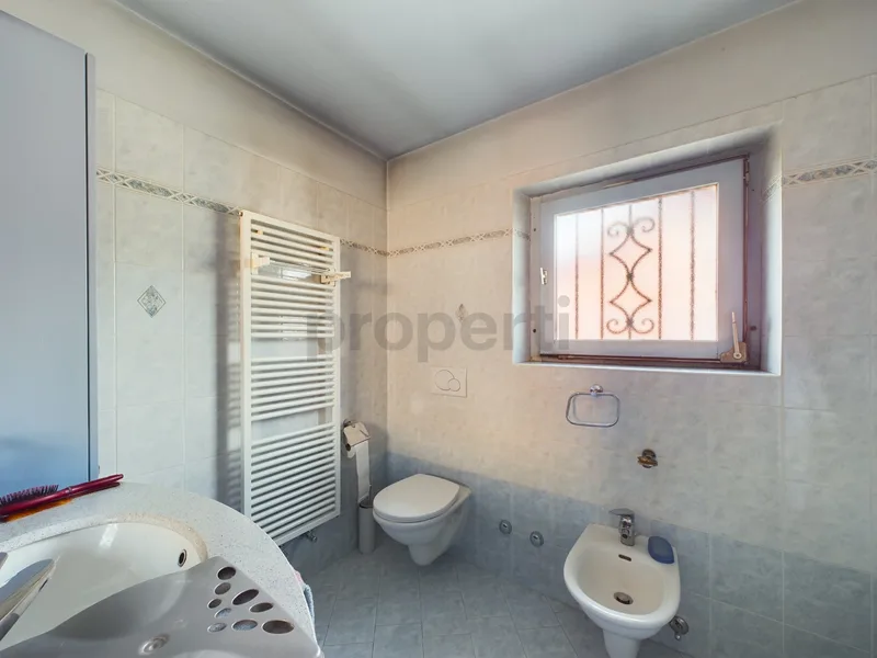 Maison / Villa 7.5 pièces à Caslano — photo 8