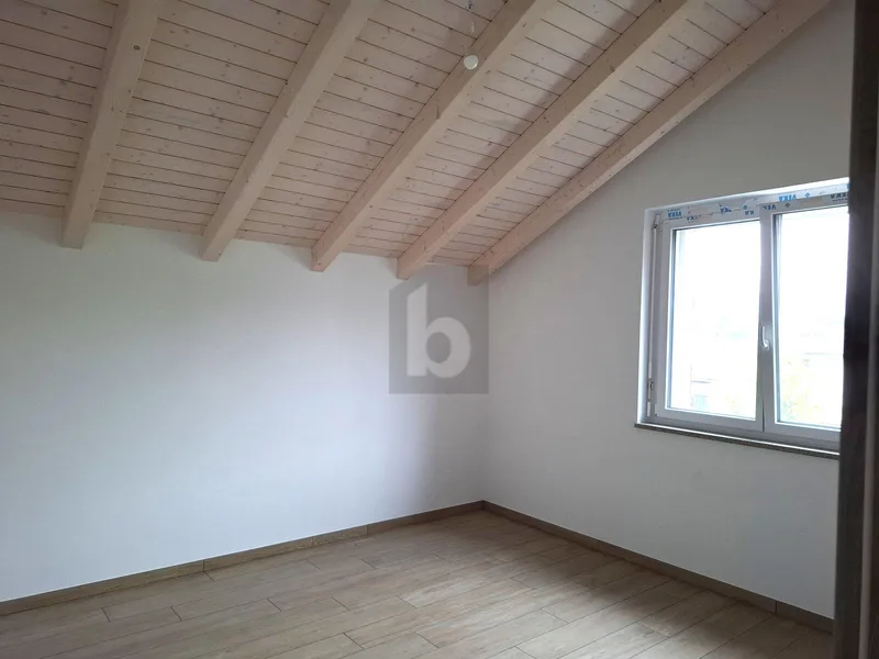 Wohnung 4.5 Zimmer in Dorfzentrum — photo 5