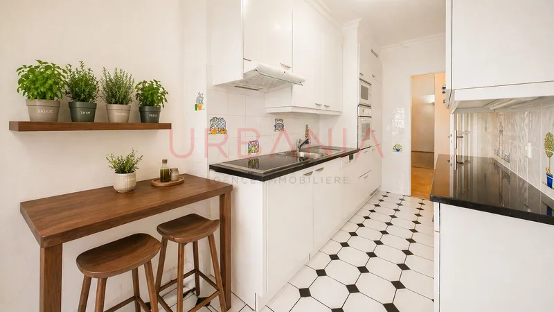 Appartement 4 pièces à Eaux-Vives — 3