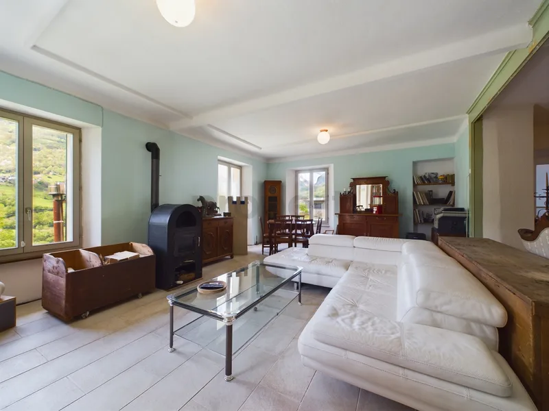 Maison / Villa 18 pièces à Torre — photo 2
