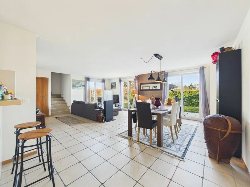Maison / Villa 5.5 pièces à Les Tuileries-de-Grandson — photo 2