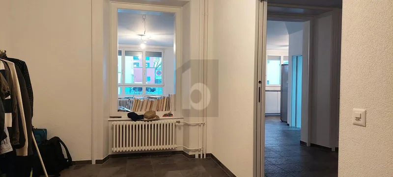 Wohnung 2.5 Zimmer in zentral — photo 2