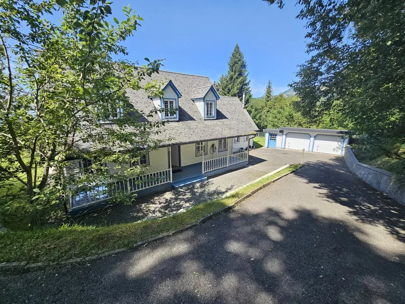 Maison / Villa 8.5 pièces à Caux — 3