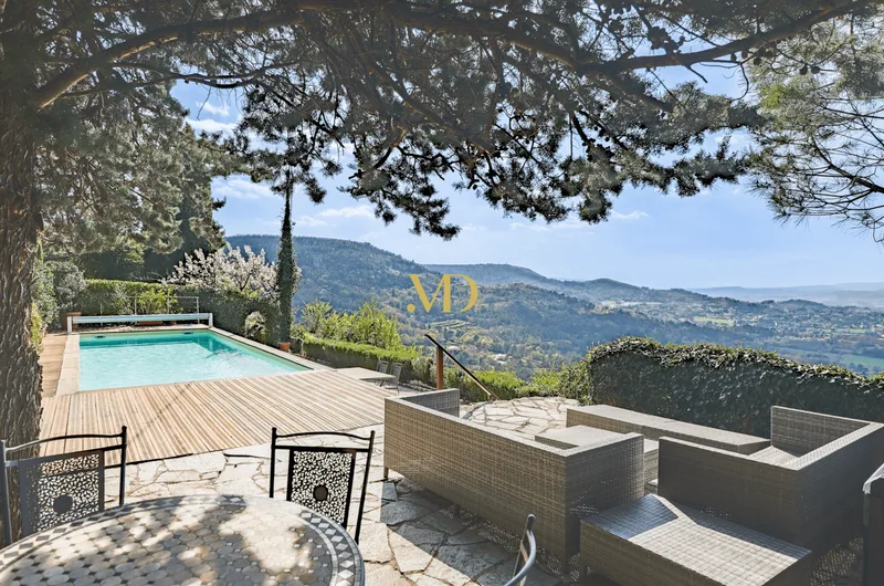 Maison / Villa 5 pièces à Saignon — photo 9