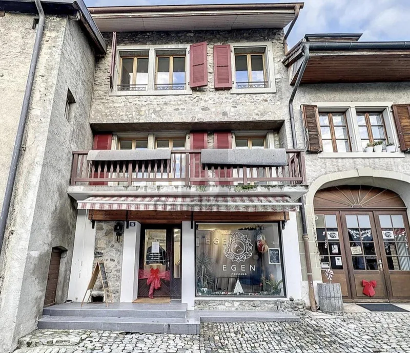Gewerbe 2 Zimmer in Saint-Prex