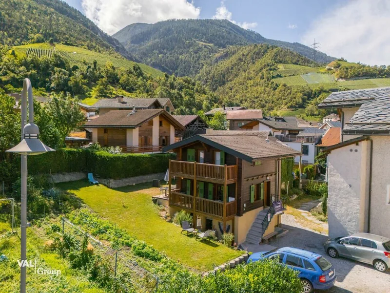 Maison / Villa 4 pièces à Chalais