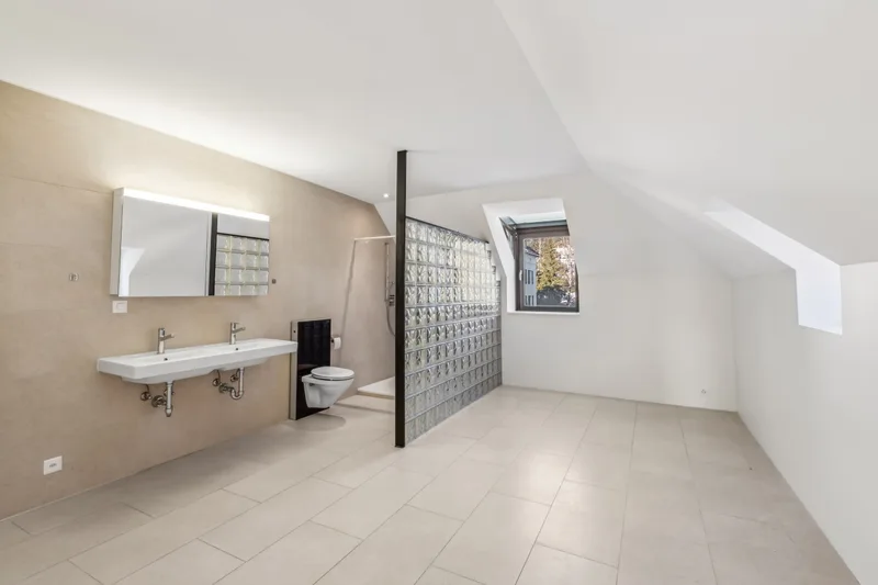 Apartment 6 rooms in La Chaux-de-Fonds — 6