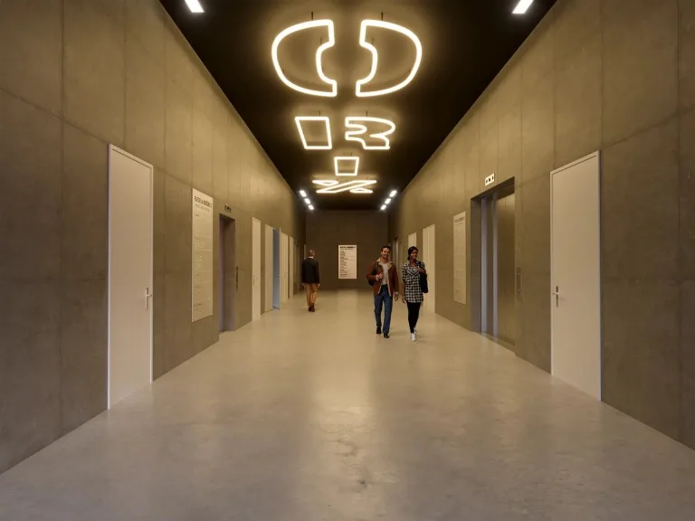 Commercial in ZIMEYSA — 4